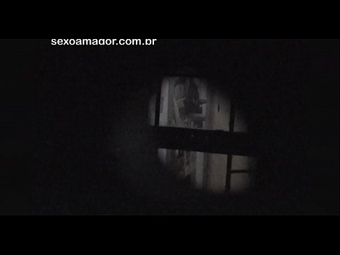 ❤️ Lourinho é filmado secretamente por um voyeur de bairro escondido atrás de tijolos ocos ❌ Porno vídeo em pt.xxxnd-com.ru ﹏