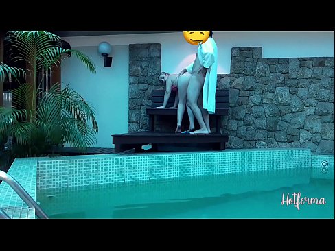 ❤️ Chefe convida criada para a piscina, mas não conseguiu resistir a um ❌ Porno vídeo em pt.xxxnd-com.ru ﹏